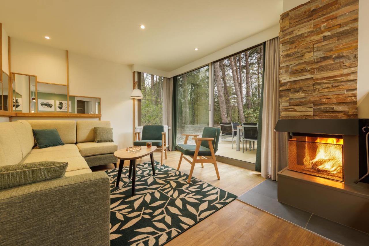 Center Parcs Les Hauts De Bruyeres Шомон-сюр-Тарон Экстерьер фото