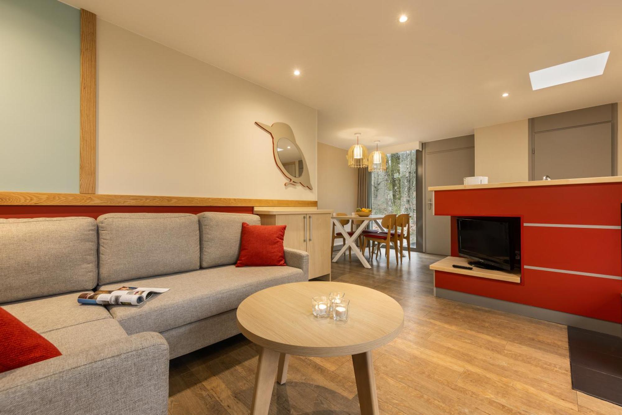 Center Parcs Les Hauts De Bruyeres Шомон-сюр-Тарон Экстерьер фото