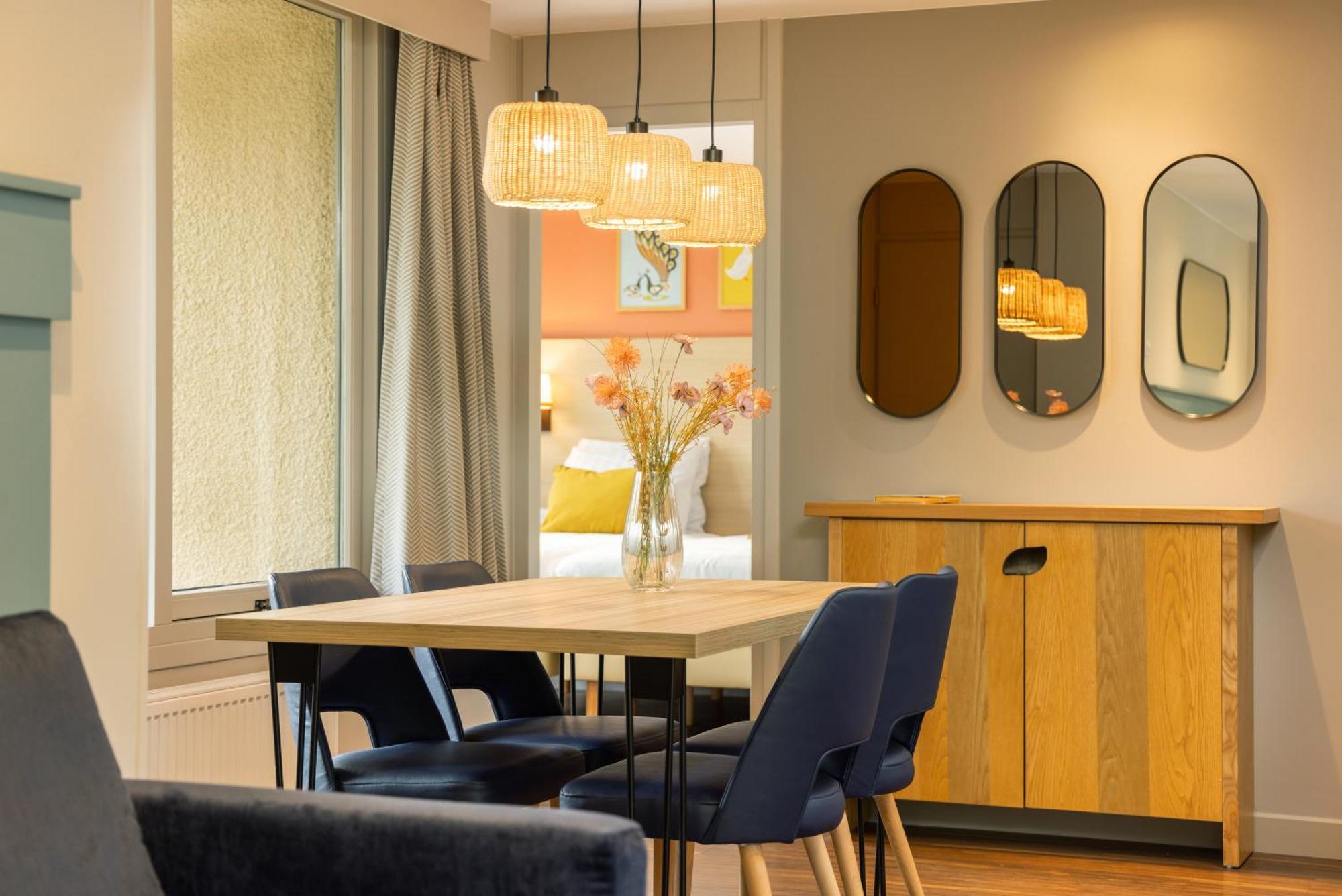 Center Parcs Les Hauts De Bruyeres Шомон-сюр-Тарон Экстерьер фото